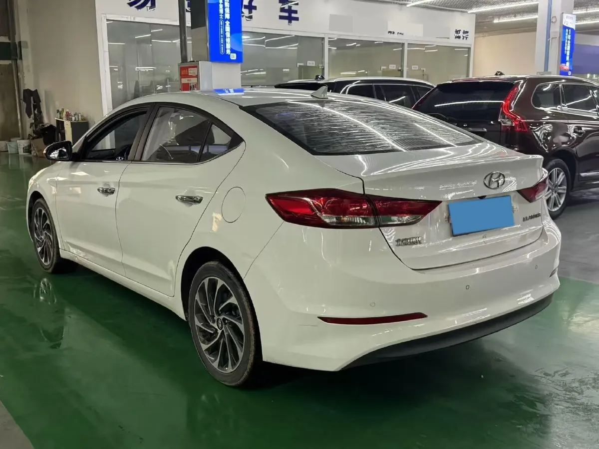 2020 Hyundai Elantra 1.5L 115HP L4 CVT,autocango,china used car exporter,china ev exporter,chinese used car exporter,chinese used ev exporter