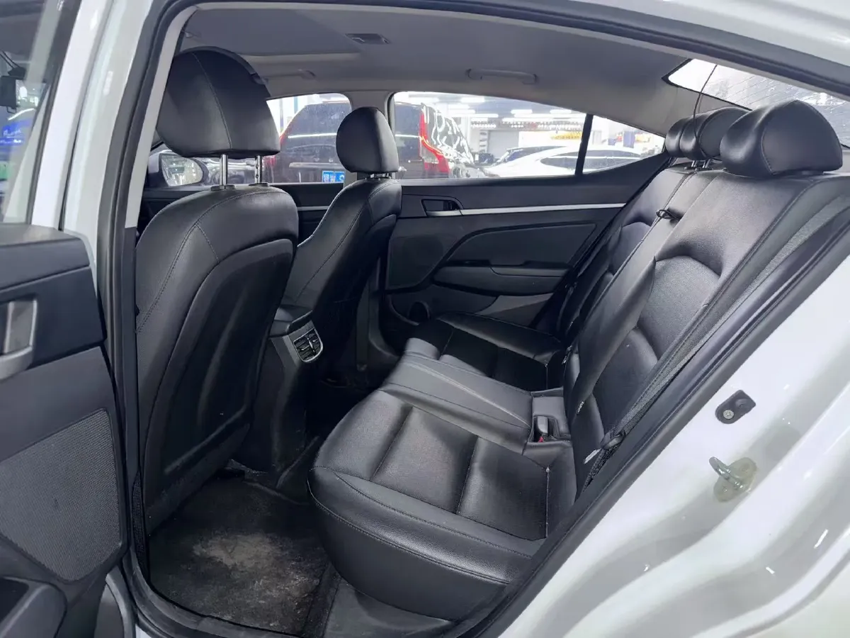 2020 Hyundai Elantra 1.5L 115HP L4 CVT,autocango,china used car exporter,china ev exporter,chinese used car exporter,chinese used ev exporter