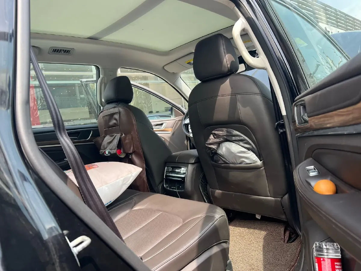 2018 Dongfeng JunFeng E17 BEV 49.93KWH,autocango,china used car exporter,china ev exporter,chinese used car exporter,chinese used ev exporter