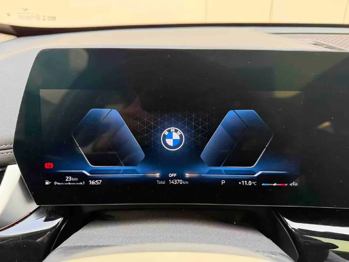 2023 BMW X1 1.5T 156HP L3 7DCT,autocango,china used car exporter,china ev exporter,chinese used car exporter,chinese used ev exporter