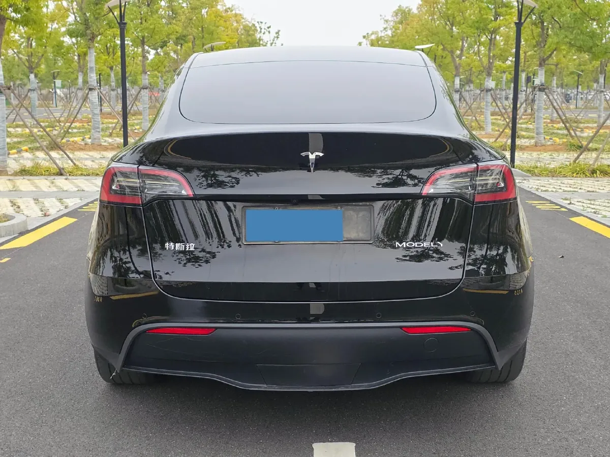 2022 Tesla Model Y BEV 60KWH,autocango,china used car exporter,china ev exporter,chinese used car exporter,chinese used ev exporter