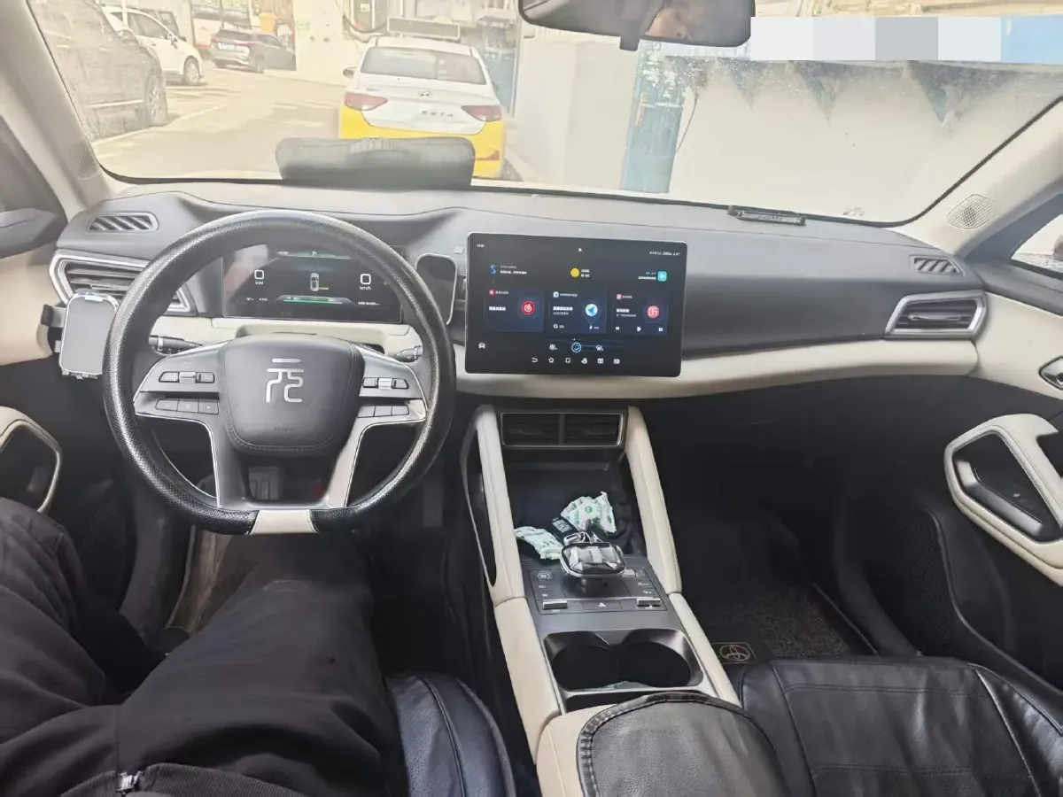 2024 BYD YuanUP BEV 45.12KWH,autocango,china used car exporter,china ev exporter,chinese used car exporter,chinese used ev exporter