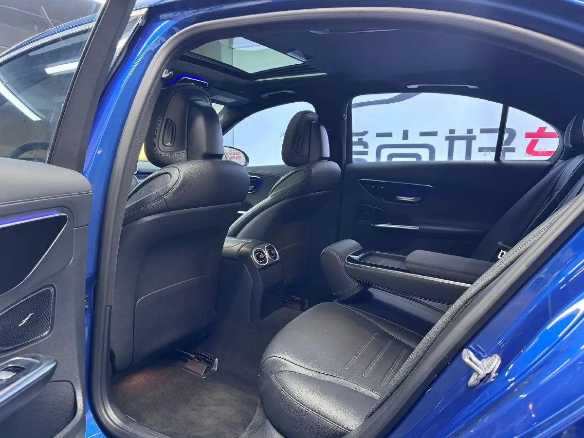 2022 Mercedes-Benz C Class 1.5T 170HP L4 9AT,autocango,china used car exporter,china ev exporter,chinese used car exporter,chinese used ev exporter