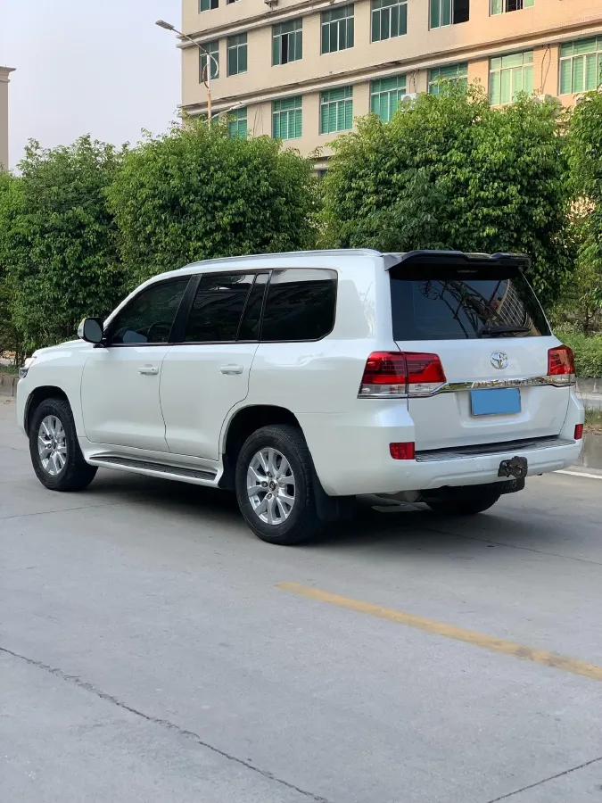 2019 Chevrolet Trax 1.0T 125HP L3 6AT,autocango,china used car exporter,china ev exporter,chinese used car exporter,chinese used ev exporter