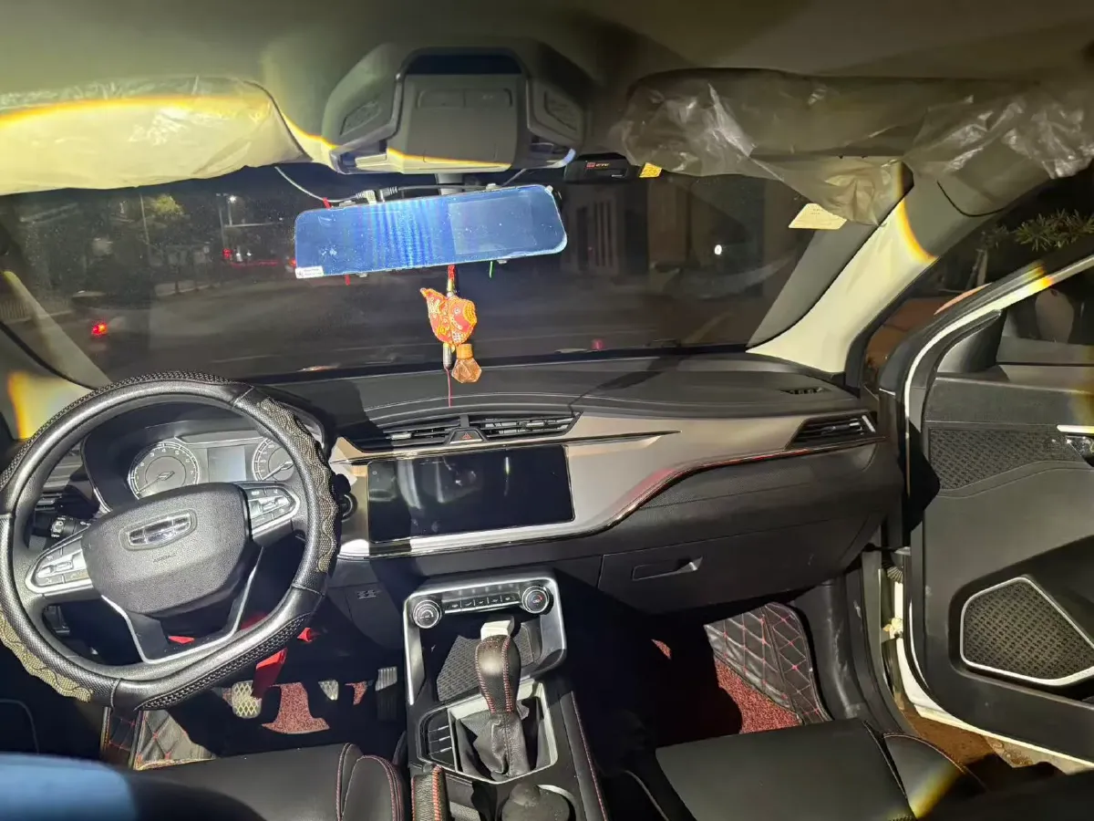 2020 Geely Binray 1.0T 133HP L3 6MT,autocango,china used car exporter,china ev exporter,chinese used car exporter,chinese used ev exporter