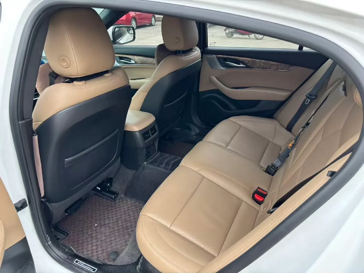 2023 Cadillac CT5 2.0T 237HP L4 10AT,autocango,china used car exporter,china ev exporter,chinese used car exporter,chinese used ev exporter