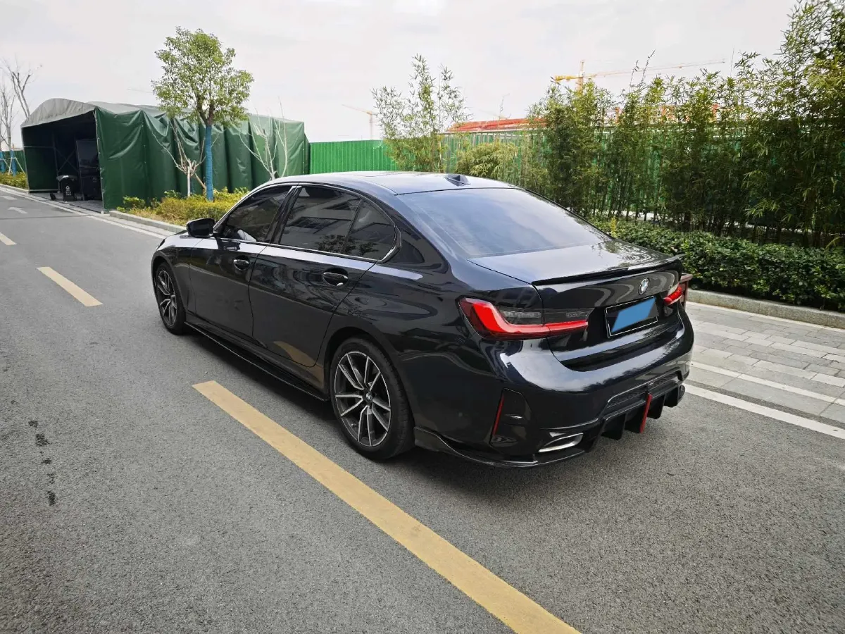 2023 BMW 3 Series 2.0T 184HP L4 8AT,autocango,china used car exporter,china ev exporter,chinese used car exporter,chinese used ev exporter
