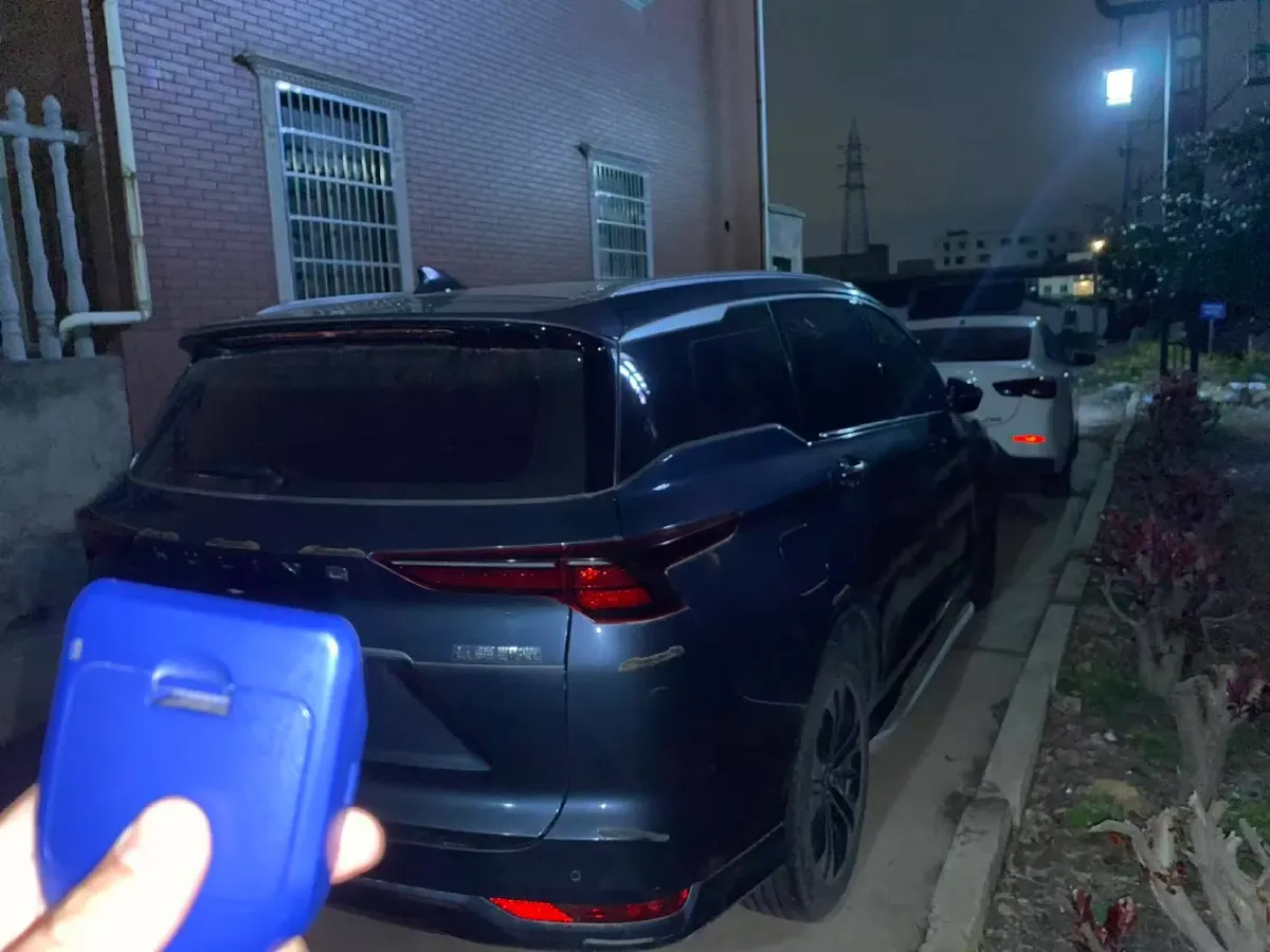 2020 WuLing KaiJie 1.5T 147HP L4 CVT,autocango,china used car exporter,china ev exporter,chinese used car exporter,chinese used ev exporter