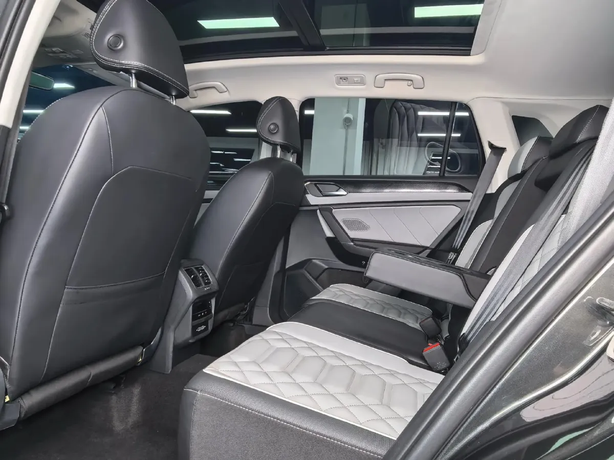 2023 Volkswagen Tayron 1.4T 150HP L4 7DCT,autocango,china used car exporter,china ev exporter,chinese used car exporter,chinese used ev exporter