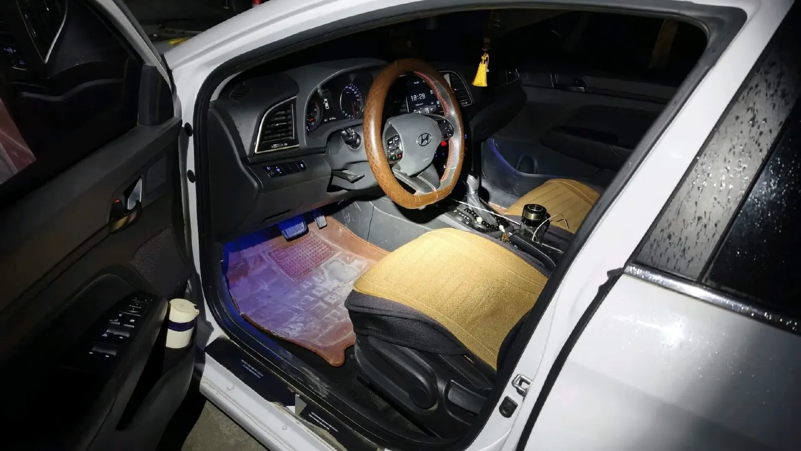 2018 Hyundai Elantra 1.4T 130HP L4 7DCT,autocango,china used car exporter,china ev exporter,chinese used car exporter,chinese used ev exporter