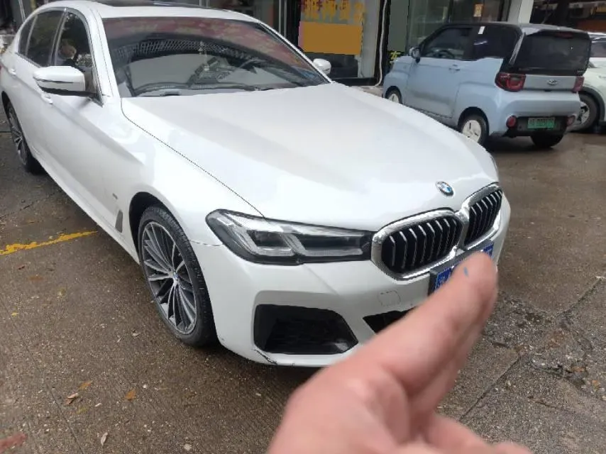 2023 BMW 5 Series 2.0T 245HP L4 8AT,autocango,china used car exporter,china ev exporter,chinese used car exporter,chinese used ev exporter