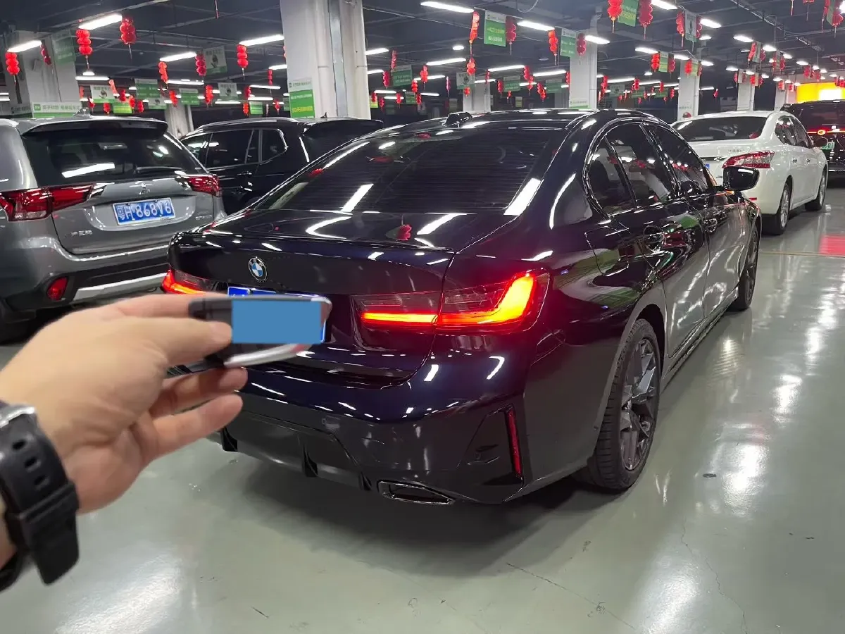 2025 BMW 3 Series 2.0T 245HP L4 8AT,autocango,china used car exporter,china ev exporter,chinese used car exporter,chinese used ev exporter