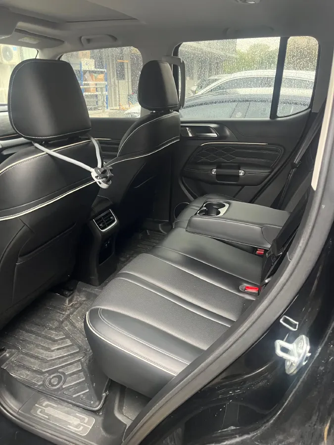 2021 Tank 300 2.0T 227HP L4 8AT,autocango,china used car exporter,china ev exporter,chinese used car exporter,chinese used ev exporter