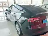 2022 Tesla Model Y BEV 60KWH