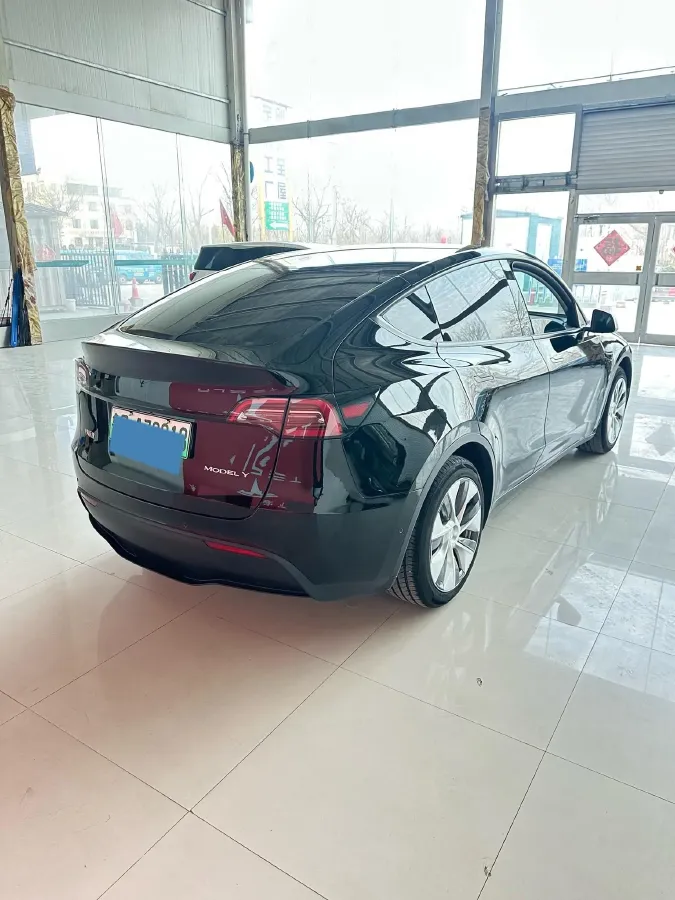 2022 Tesla Model Y BEV 60KWH,autocango,china used car exporter,china ev exporter,chinese used car exporter,chinese used ev exporter