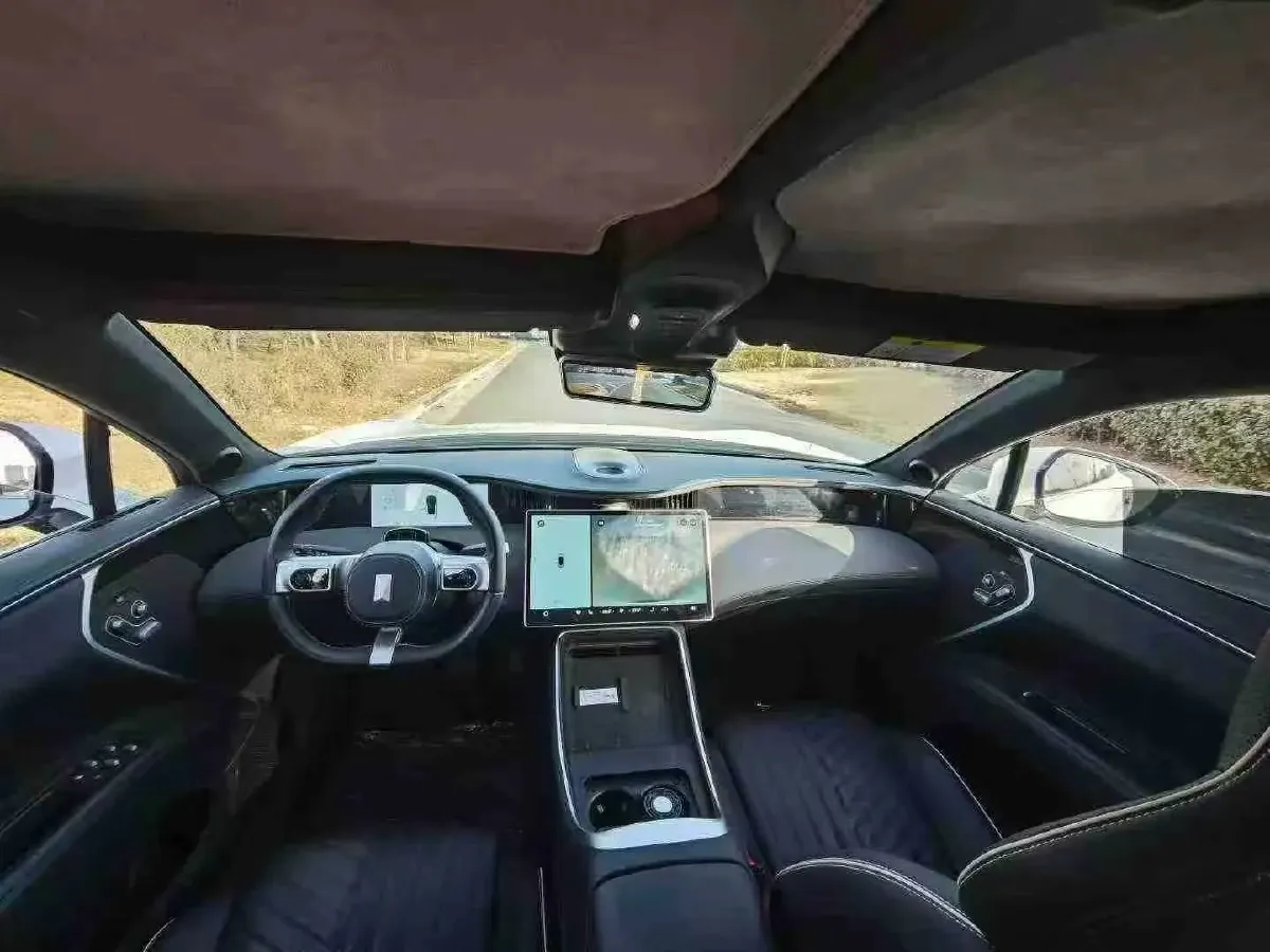 2023 Avatr 11 BEV 90KWH,autocango,china used car exporter,china ev exporter,chinese used car exporter,chinese used ev exporter