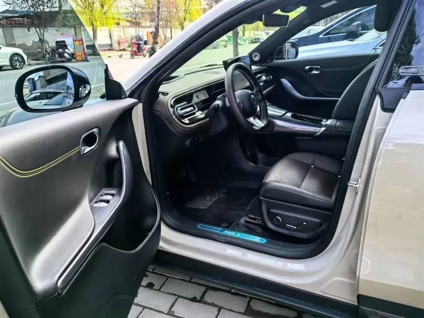 2023 Smart smart Elf 3 BEV 66KWH,autocango,china used car exporter,china ev exporter,chinese used car exporter,chinese used ev exporter