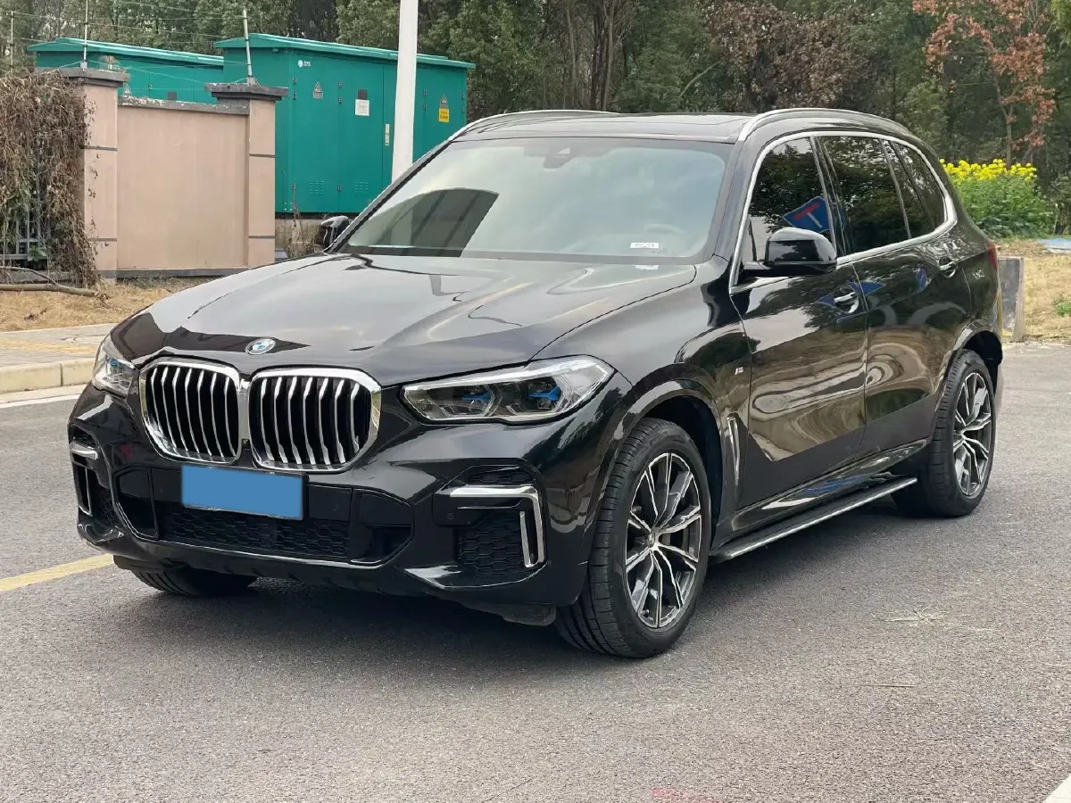 2022 BMW X5 2.0T 245HP L4 8AT,autocango,china used car exporter,china ev exporter,chinese used car exporter,chinese used ev exporter