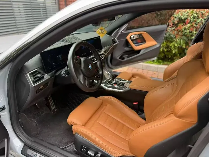 2023 BMW M2 3.0T 460HP L6 8AT,autocango,china used car exporter,china ev exporter,chinese used car exporter,chinese used ev exporter