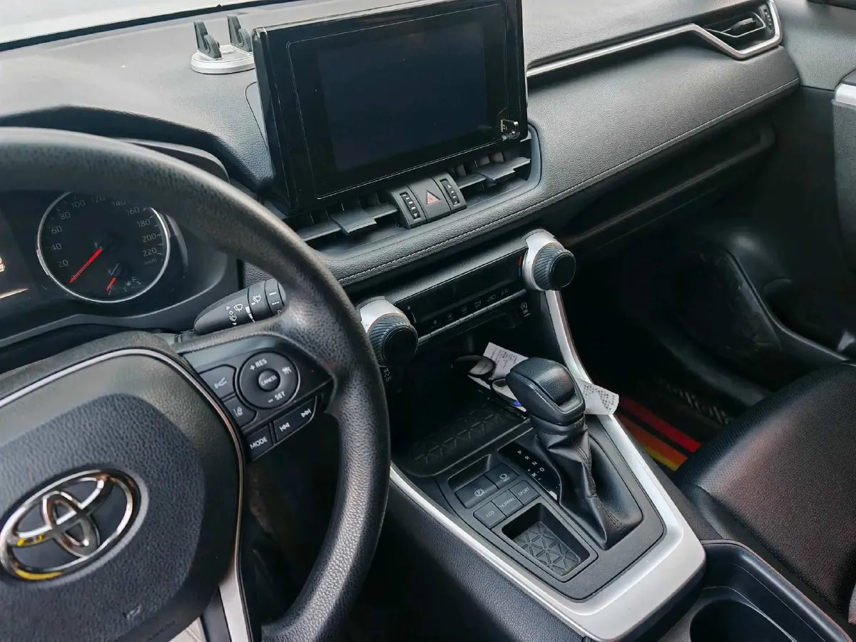 2021 Toyota RAV4 2.0L 171HP L4 CVT,autocango,china used car exporter,china ev exporter,chinese used car exporter,chinese used ev exporter