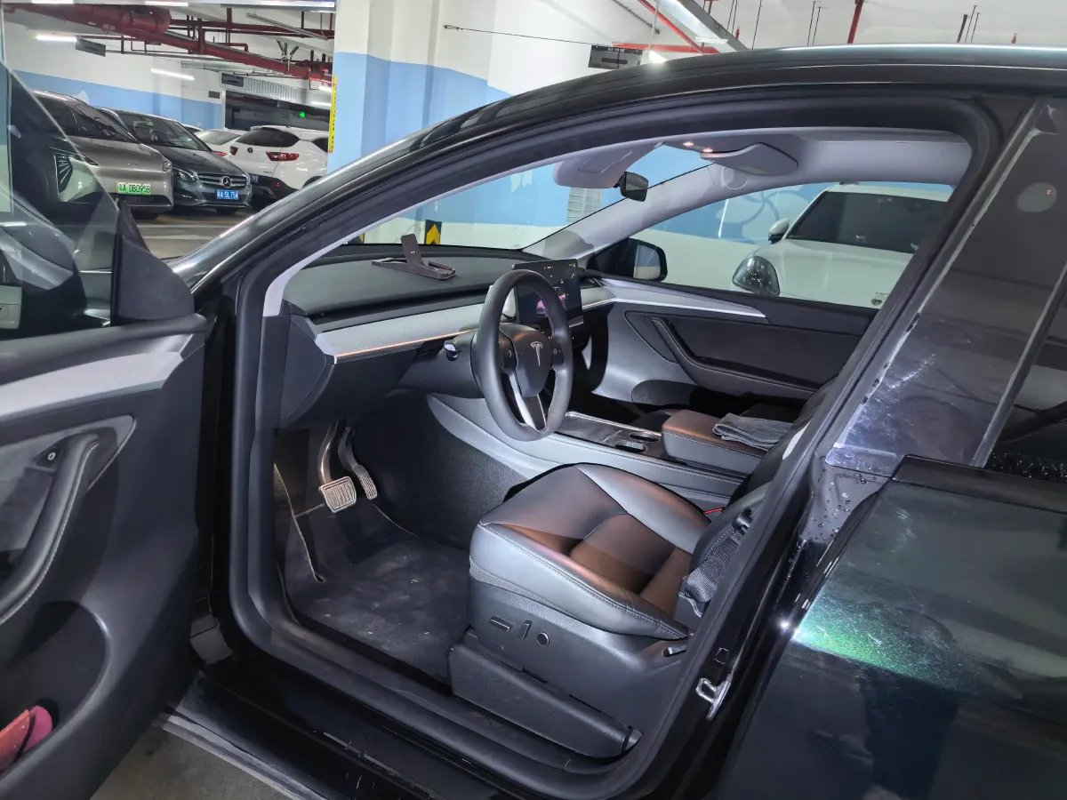 2024 Iveco OuSheng BEV 77.28KWH,autocango,china used car exporter,china ev exporter,chinese used car exporter,chinese used ev exporter