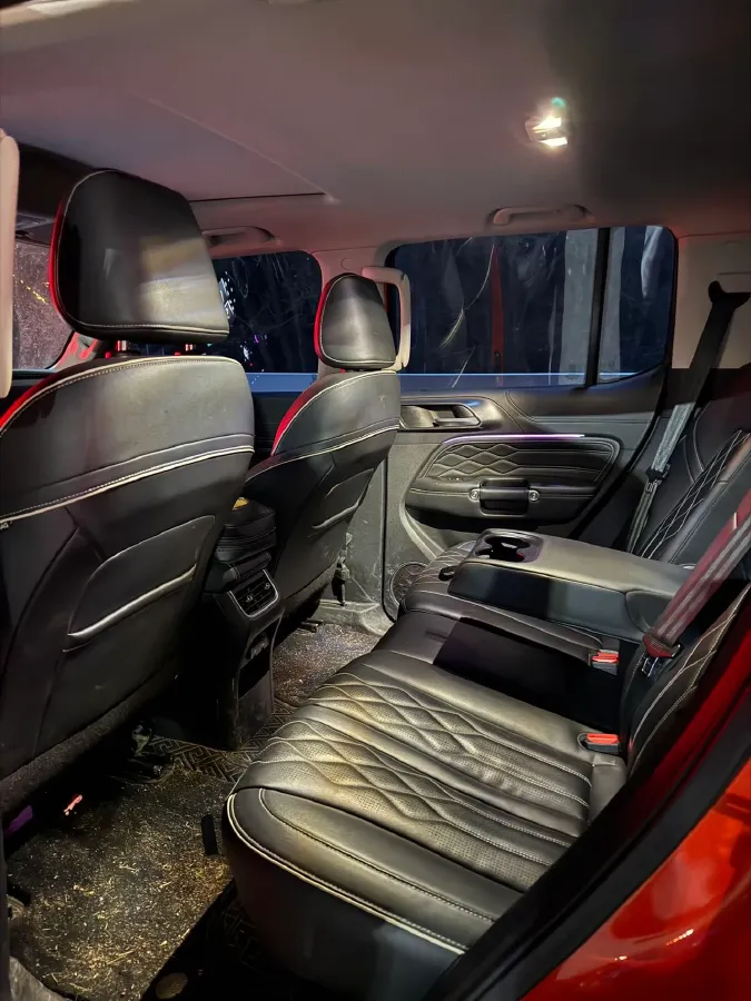 2023 Tank 300 2.0T 227HP L4 8AT,autocango,china used car exporter,china ev exporter,chinese used car exporter,chinese used ev exporter