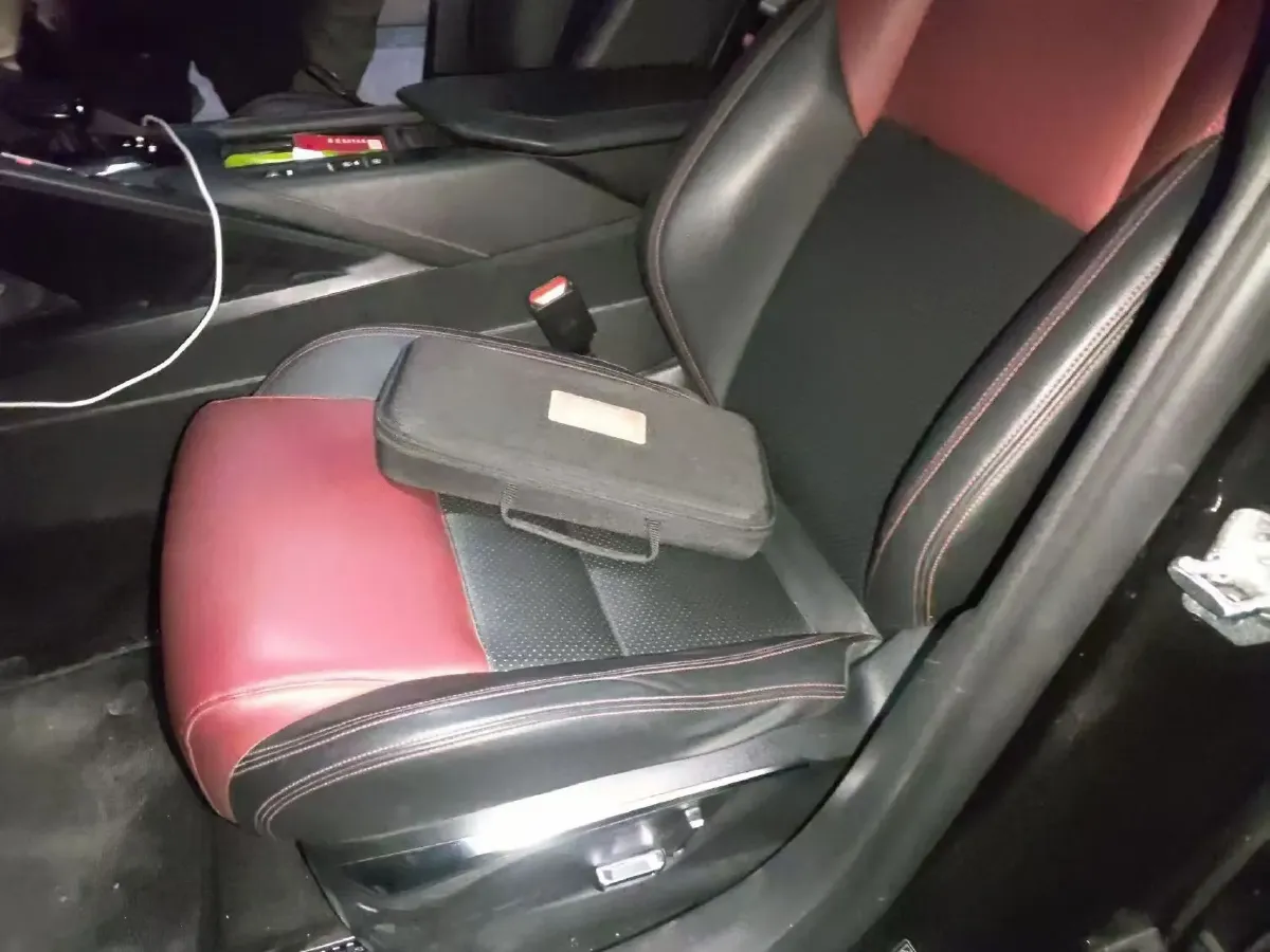 2020 LYNK&CO 06 1.5T 177HP L3 7DCT,autocango,china used car exporter,china ev exporter,chinese used car exporter,chinese used ev exporter