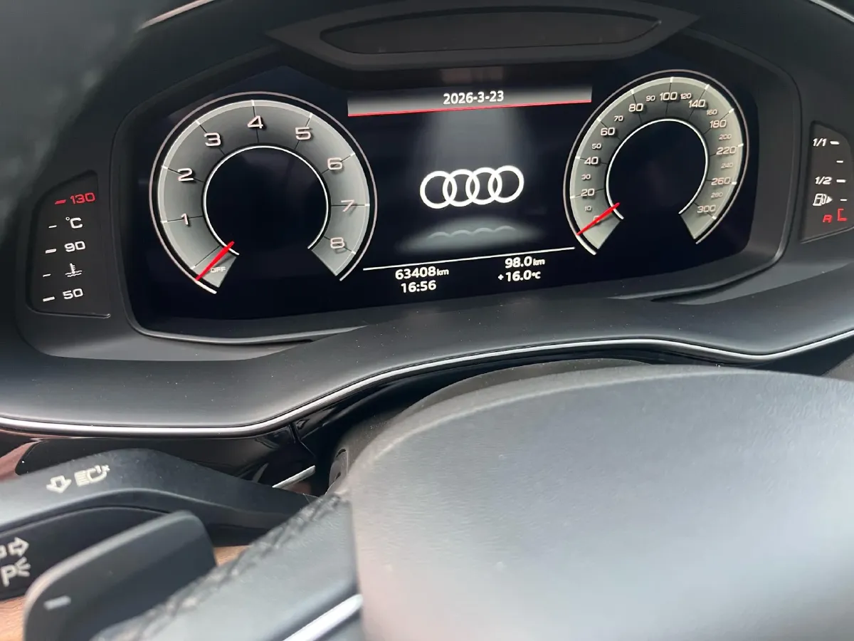 2022 Audi Q7 3.0T 340HP V6 8AT,autocango,china used car exporter,china ev exporter,chinese used car exporter,chinese used ev exporter