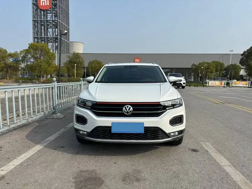 2019 Volkswagen T-Roc 1.4T 150HP L4 7DCT,autocango,china used car exporter,china ev exporter,chinese used car exporter,chinese used ev exporter