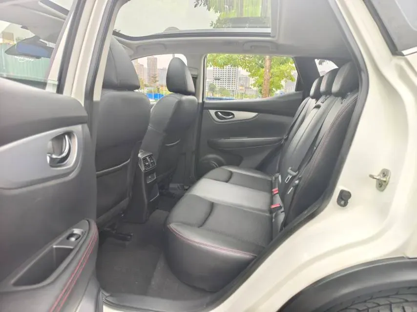 2022 Nissan Qashqai 2.0L 151HP L4 CVT,autocango,china used car exporter,china ev exporter,chinese used car exporter,chinese used ev exporter