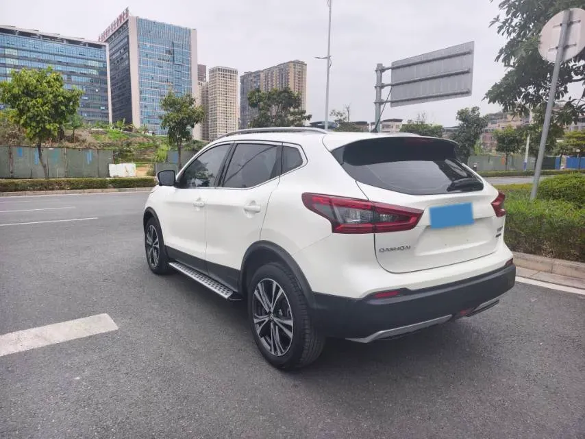 2022 Nissan Qashqai 2.0L 151HP L4 CVT,autocango,china used car exporter,china ev exporter,chinese used car exporter,chinese used ev exporter