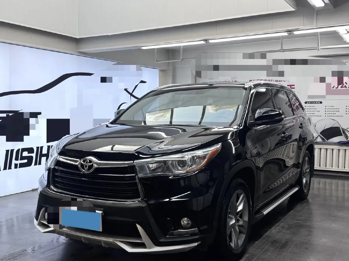 2017 Toyota Highlander 2.0T 220HP L4 6AT,autocango,china used car exporter,china ev exporter,chinese used car exporter,chinese used ev exporter