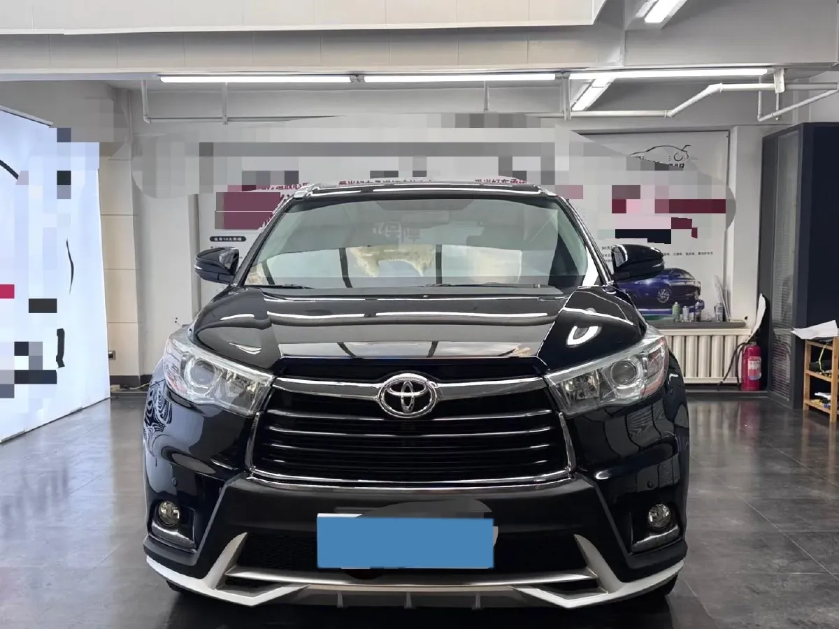 2017 Toyota Highlander 2.0T 220HP L4 6AT,autocango,china used car exporter,china ev exporter,chinese used car exporter,chinese used ev exporter