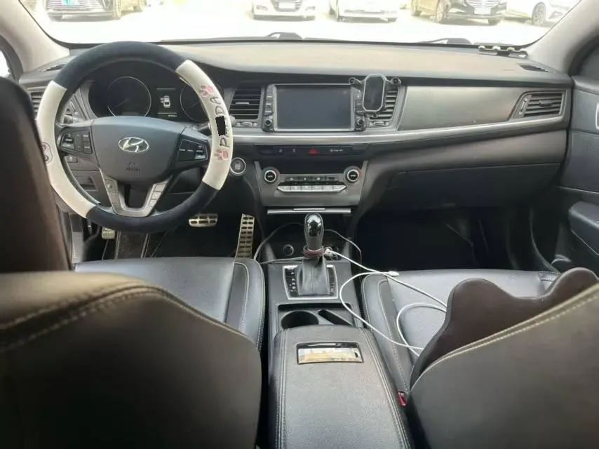 2017 Hyundai Mistra 1.6T 175HP L4 7DCT,autocango,china used car exporter,china ev exporter,chinese used car exporter,chinese used ev exporter