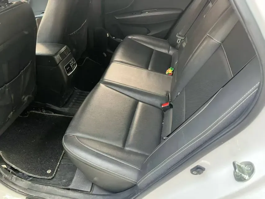 2017 Hyundai Mistra 1.6T 175HP L4 7DCT,autocango,china used car exporter,china ev exporter,chinese used car exporter,chinese used ev exporter