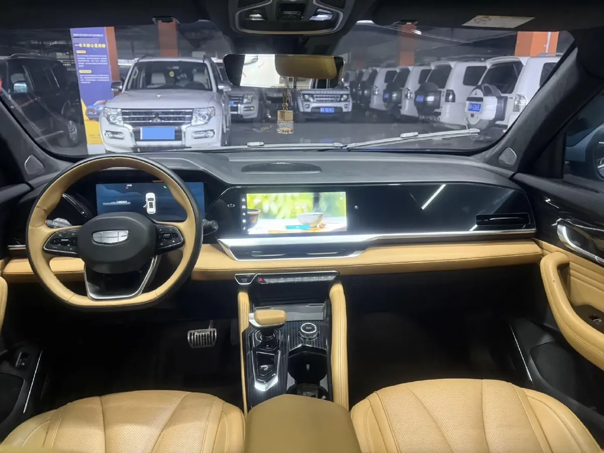 2022 Geely Monjaro 1.5T 150HP L3 3DHT PHEV 41.2KWH,autocango,china used car exporter,china ev exporter,chinese used car exporter,chinese used ev exporter