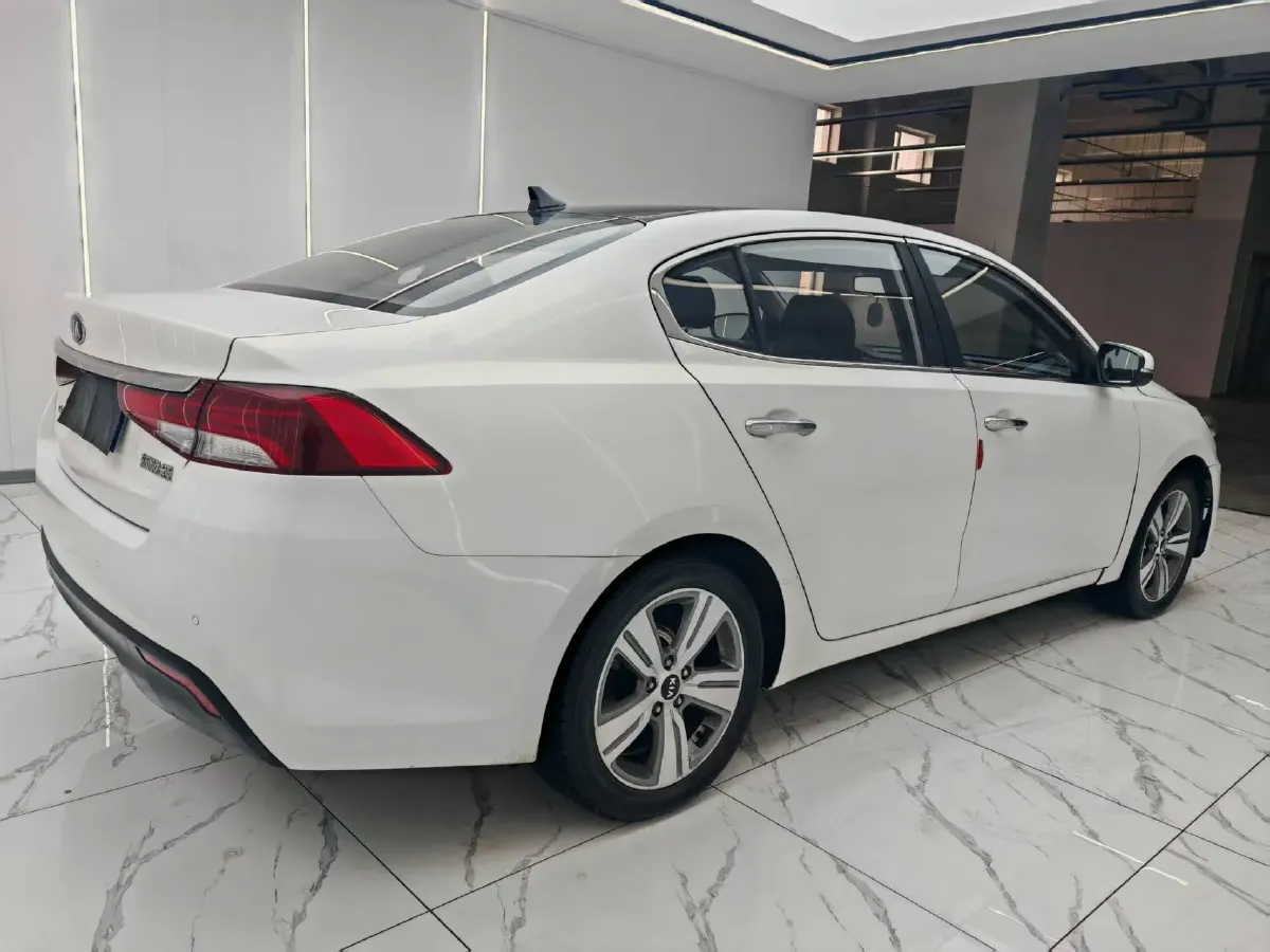 2017 Kia Cachet 1.8L 143HP L4 6AT,autocango,china used car exporter,china ev exporter,chinese used car exporter,chinese used ev exporter