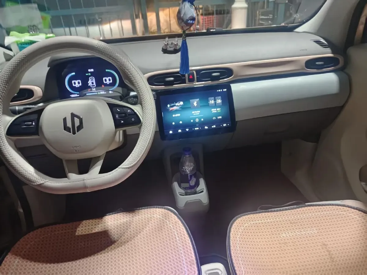 2024 Leapmotor T03 BEV 41.3KWH,autocango,china used car exporter,china ev exporter,chinese used car exporter,chinese used ev exporter