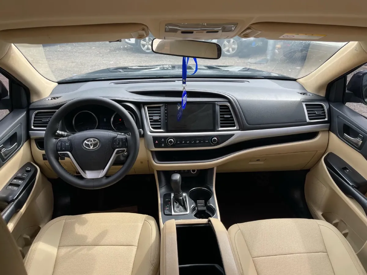 2018 Toyota Highlander 2.0T 220HP L4 6AT,autocango,china used car exporter,china ev exporter,chinese used car exporter,chinese used ev exporter