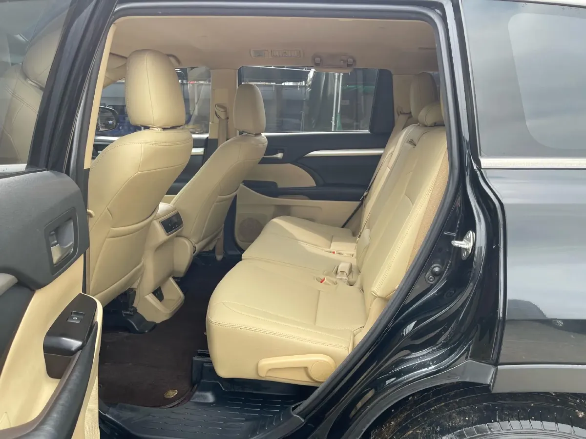 2018 Toyota Highlander 2.0T 220HP L4 6AT,autocango,china used car exporter,china ev exporter,chinese used car exporter,chinese used ev exporter