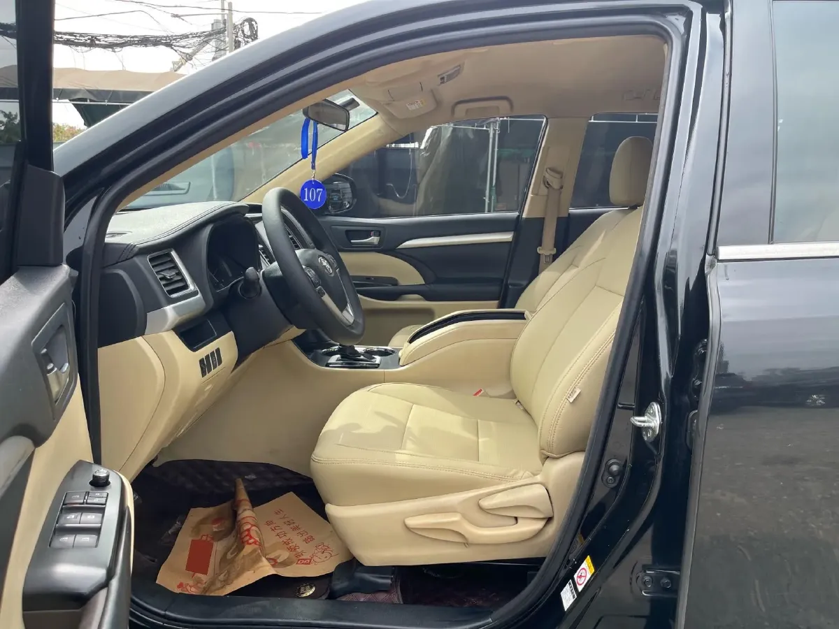 2018 Toyota Highlander 2.0T 220HP L4 6AT,autocango,china used car exporter,china ev exporter,chinese used car exporter,chinese used ev exporter