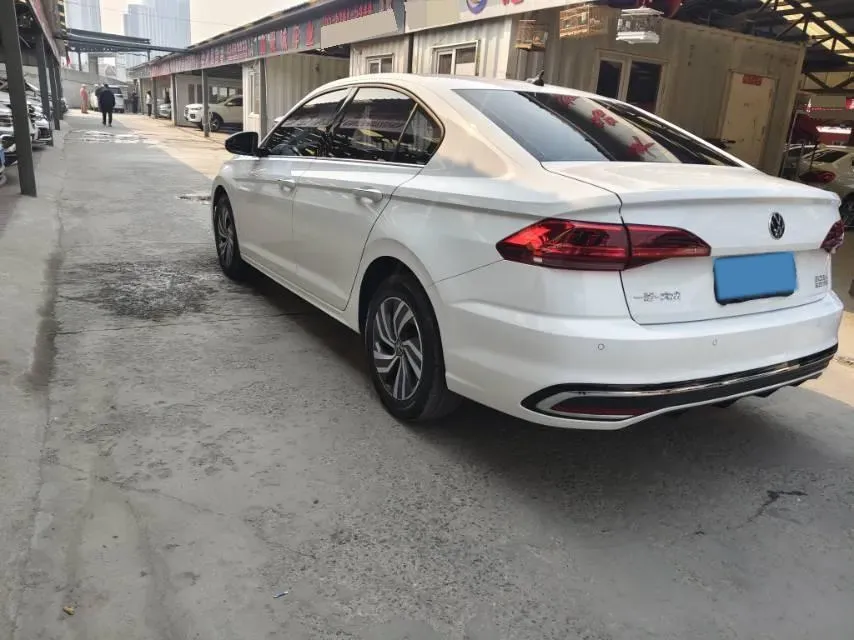 2023 Volkswagen Bora 1.2T 116HP L4 7DCT,autocango,china used car exporter,china ev exporter,chinese used car exporter,chinese used ev exporter