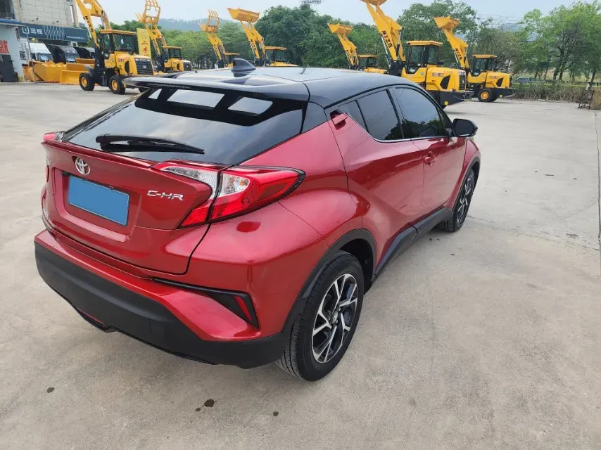 2018 Toyota C-HR 2.0L 171HP L4 CVT,autocango,china used car exporter,china ev exporter,chinese used car exporter,chinese used ev exporter