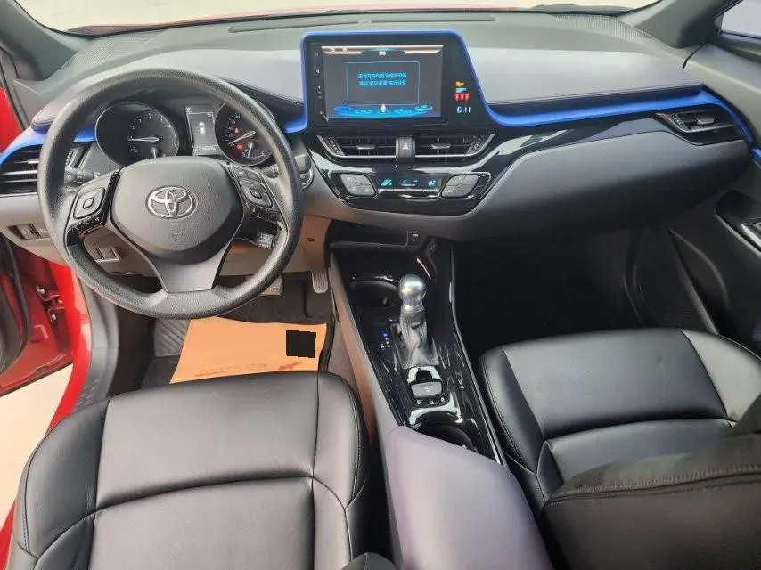 2018 Toyota C-HR 2.0L 171HP L4 CVT,autocango,china used car exporter,china ev exporter,chinese used car exporter,chinese used ev exporter