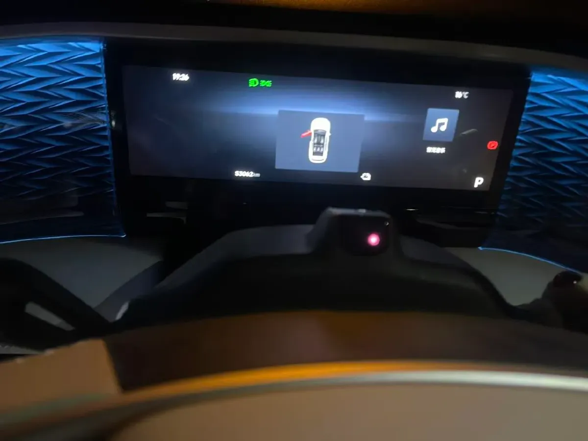 2023 Geely Galaxy L7 1.5T 163HP L4 3DHT PHEV 18.7KWH,autocango,china used car exporter,china ev exporter,chinese used car exporter,chinese used ev exporter