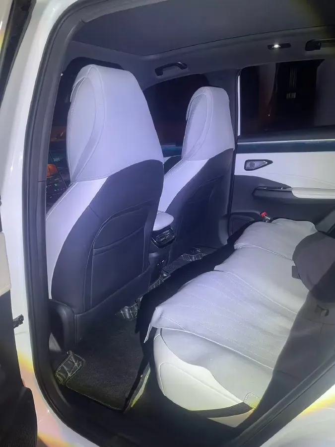 2023 Geely Galaxy L7 1.5T 163HP L4 3DHT PHEV 18.7KWH,autocango,china used car exporter,china ev exporter,chinese used car exporter,chinese used ev exporter