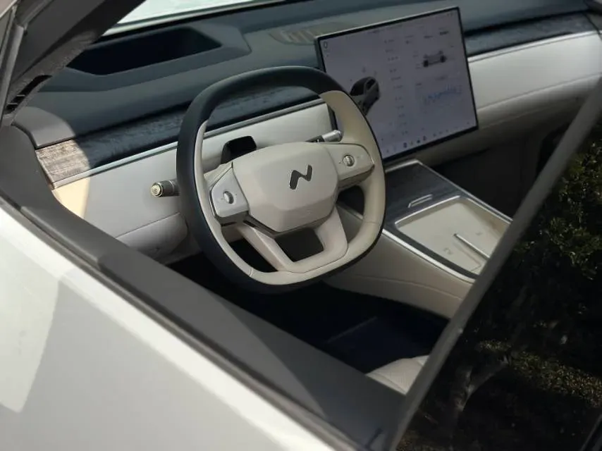 2025 ONVO L90 BEV,autocango,china used car exporter,china ev exporter,chinese used car exporter,chinese used ev exporter