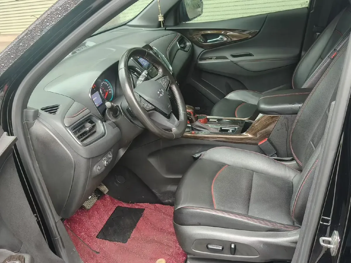 2021 Chevrolet Equinox 2.0T 237HP L4 9AT,autocango,china used car exporter,china ev exporter,chinese used car exporter,chinese used ev exporter