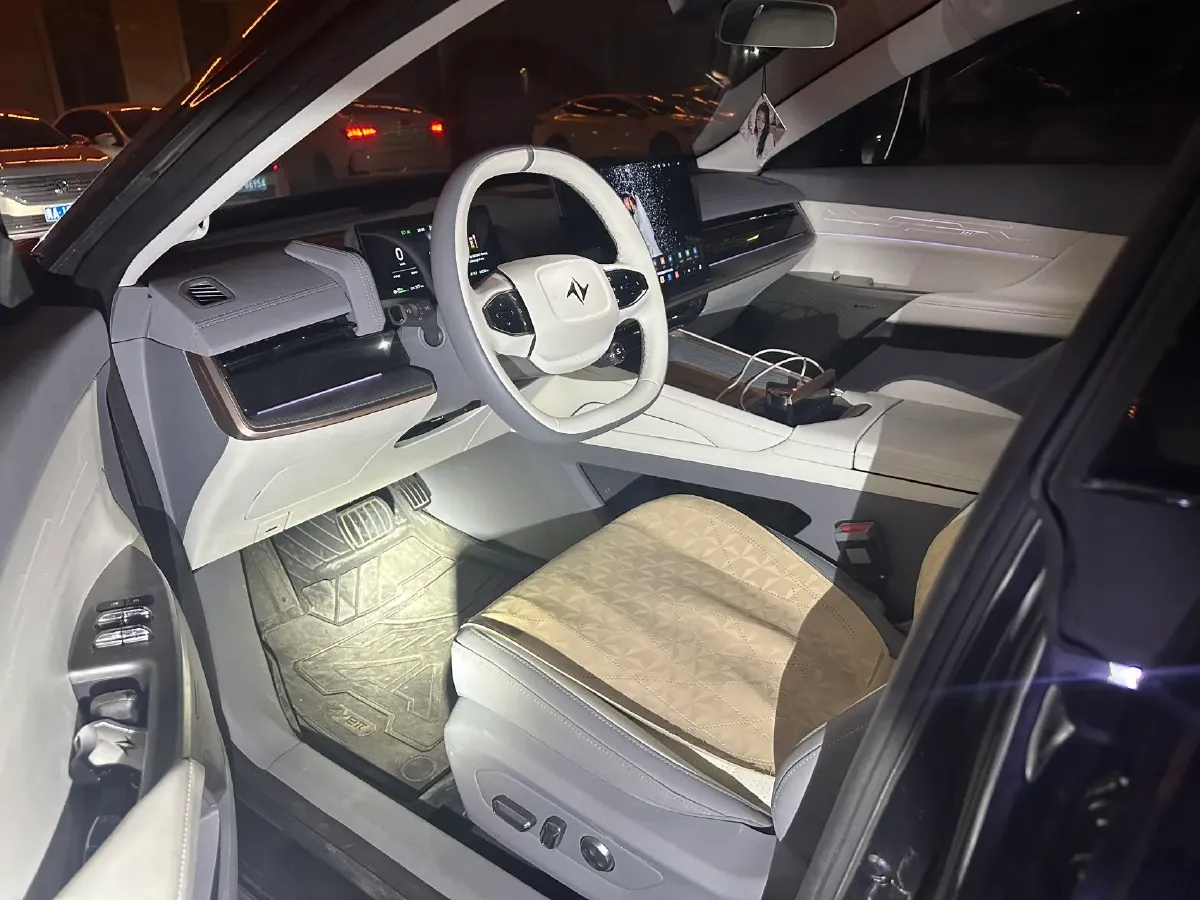 2024 DongFeng eπ eπ007 BEV 70.26KWH,autocango,china used car exporter,china ev exporter,chinese used car exporter,chinese used ev exporter