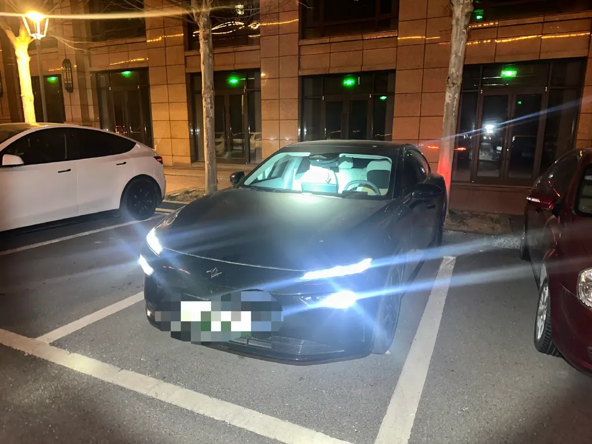 2024 DongFeng eπ eπ007 BEV 70.26KWH,autocango,china used car exporter,china ev exporter,chinese used car exporter,chinese used ev exporter